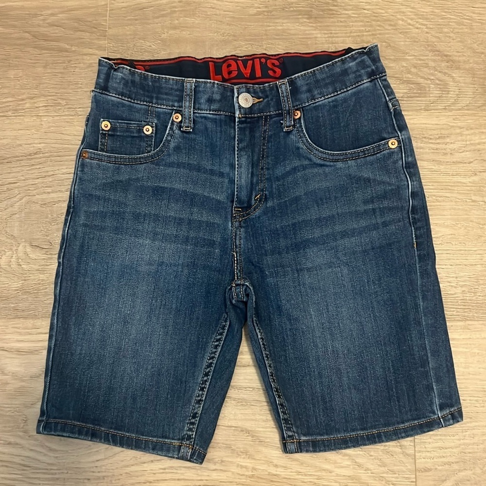 Levi’s Slim Fit Lightweight Performance Denim Shorts (12 reg) Adjustable Waist